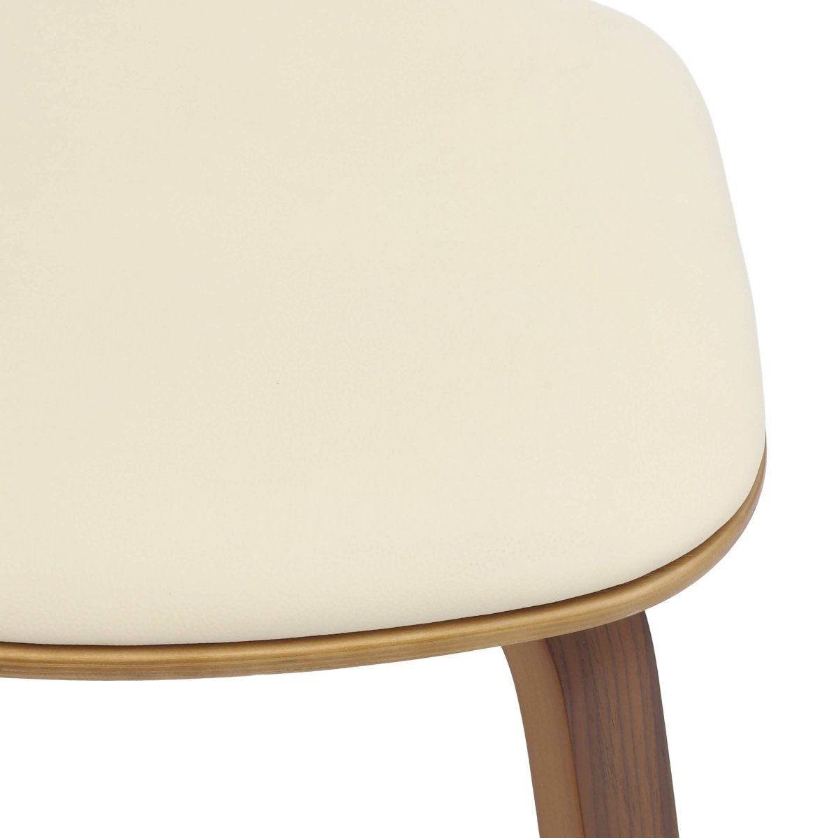 Fynix 5 - Piece Dining Set with Round Wooden Table in Natural Wood and 4 Leather Dining Chairs