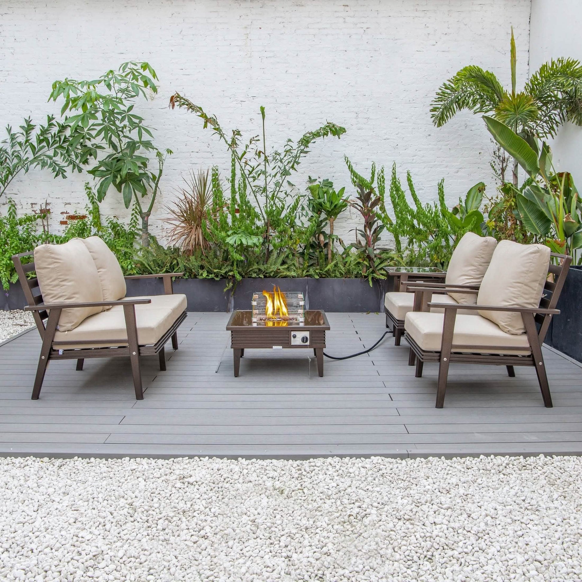 Leisuremod Coversation Set Walbrooke Aluminum Patio Conversation With Slats Design Fire Pit Table & Tank Holder
