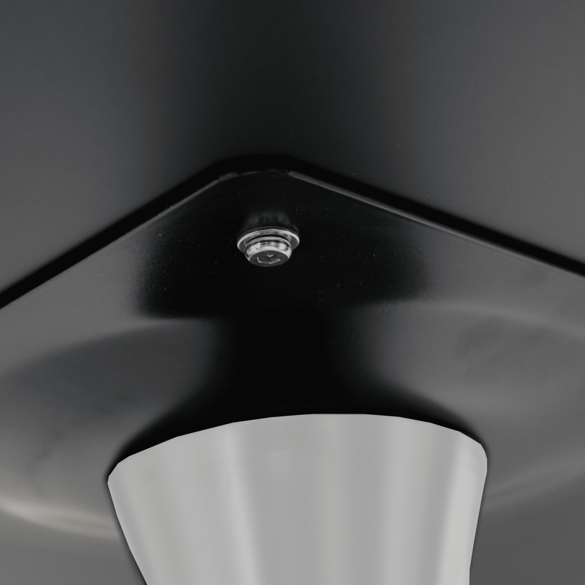 Bristol 5-Piece Dining Set 35" MDF Round Table with 4 ABS Plastic Side Chair in Chrome Transparent Black Dining Set Leisuremod