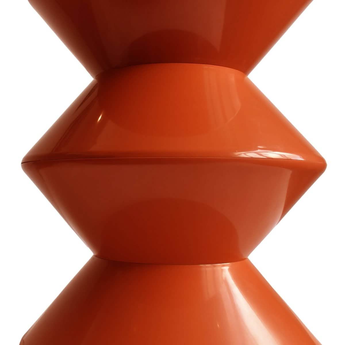 Aura Round Side Table in ABS Plastic With Contemporary Double-Hourglass Design Brown Side Table Leisuremod