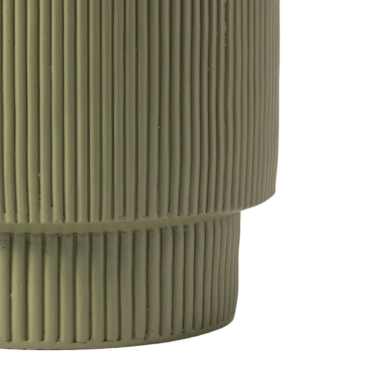 LeisureMod Side Table Eden Series Side Table in Fiberstone Round Accent Table for Home, Living Room, Indoor, and Outdoor